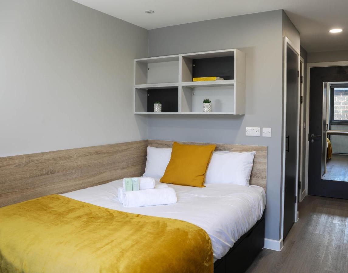 Отель Altido Affordable 3*